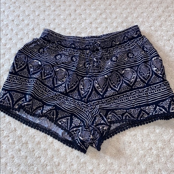 Hollister Flow Shorts - Picture 1 of 3